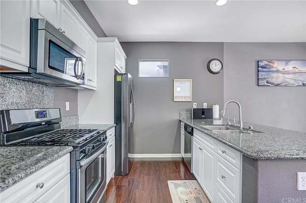 Building Photo - 4087 E Hamilton Paseo