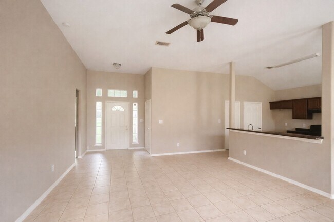 Photo - 9104 N Green River Dr