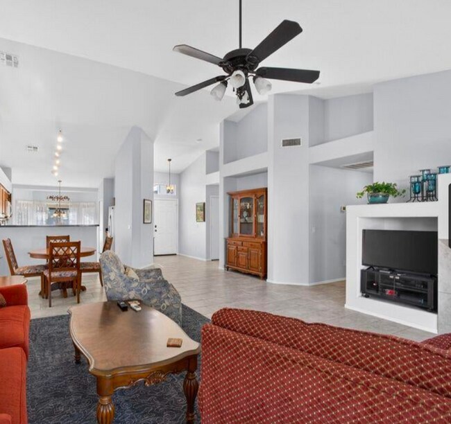 Photo - GORGEOUS home in the heart of Gilbert!