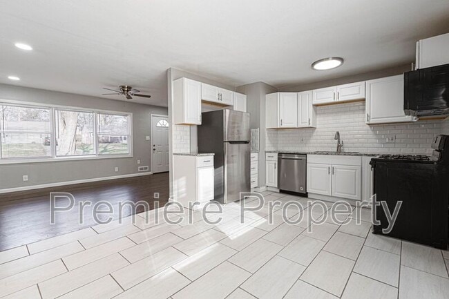 Photo - 11347 Sycamore Terrace