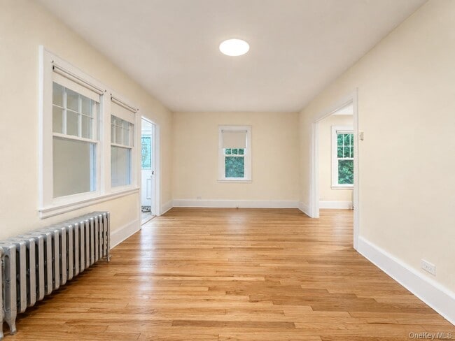 42 Crestview St Unit 1