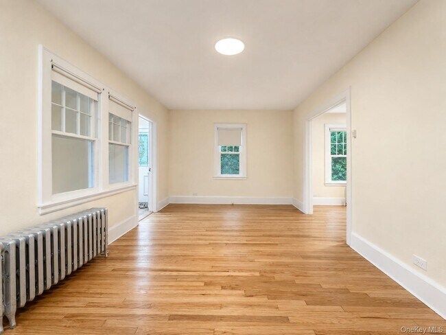 Photo - 42 Crestview St Unit 1