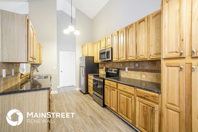 Photo - 5007 Swallow Dr