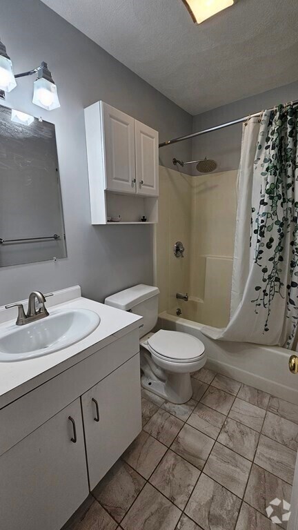 Building Photo - 73 River St Unit 3B Rental
