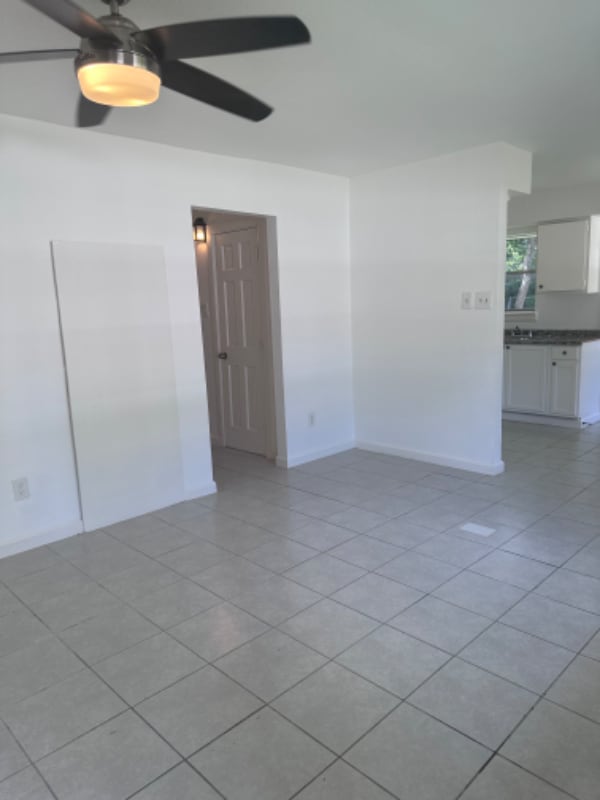 Photo - 7822 Oak Knoll Ln