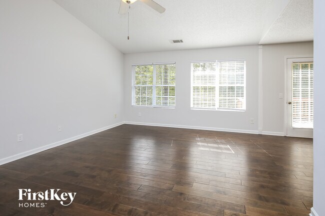 Photo - 1911 Natalie Dr