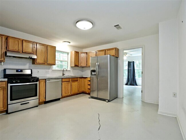 Photo - 4604 Red River St