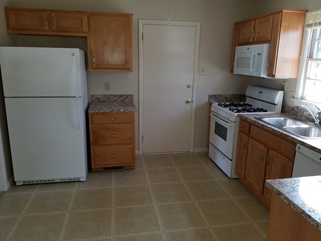 Photo - 12 Clemwood Pkwy