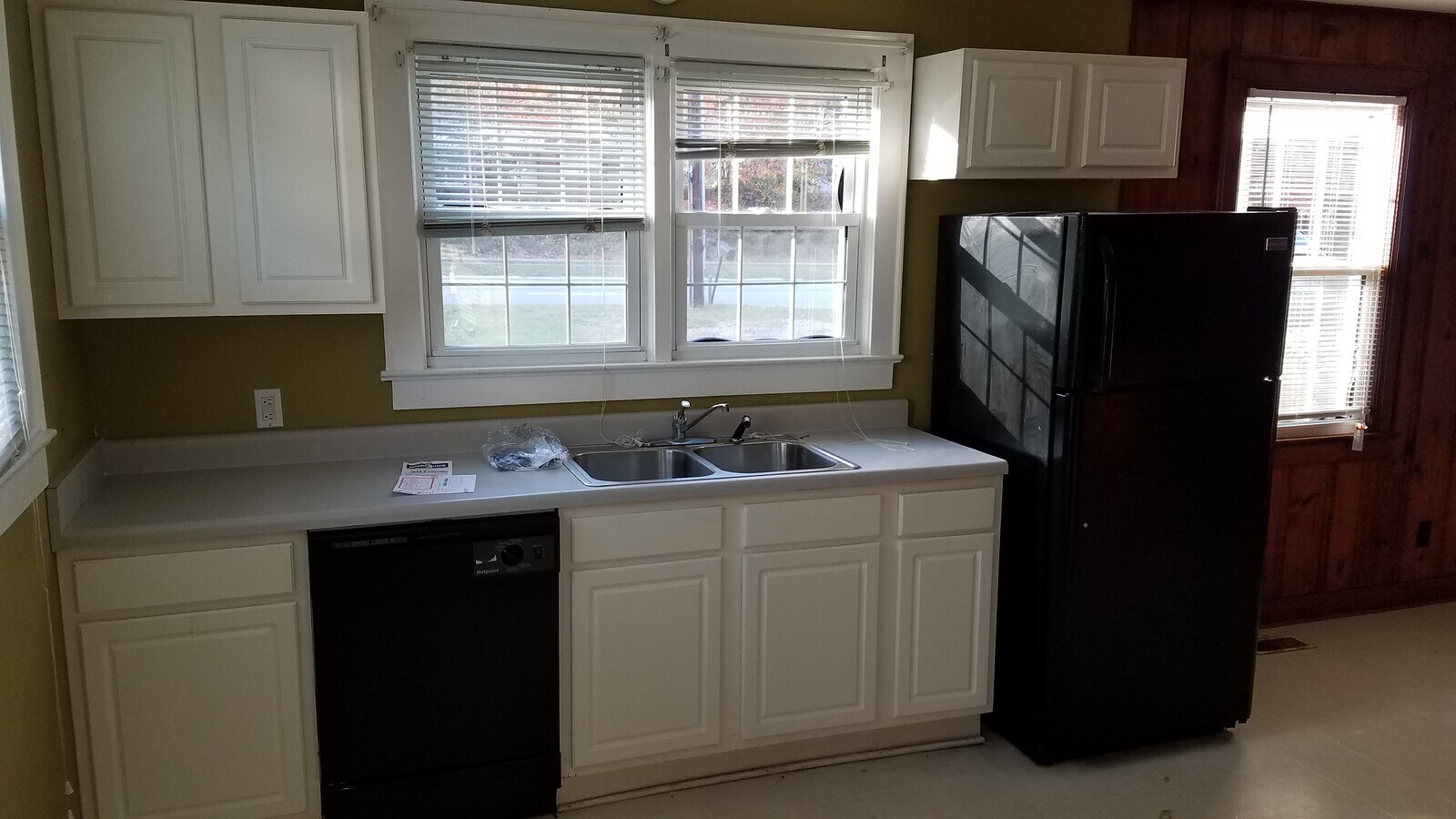 Photo - 3319 S Elm Eugene St