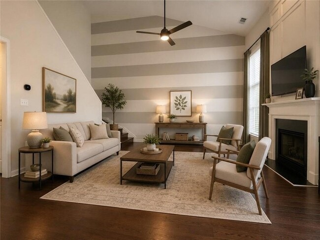 Photo - 2584 Alvecot Cir SE