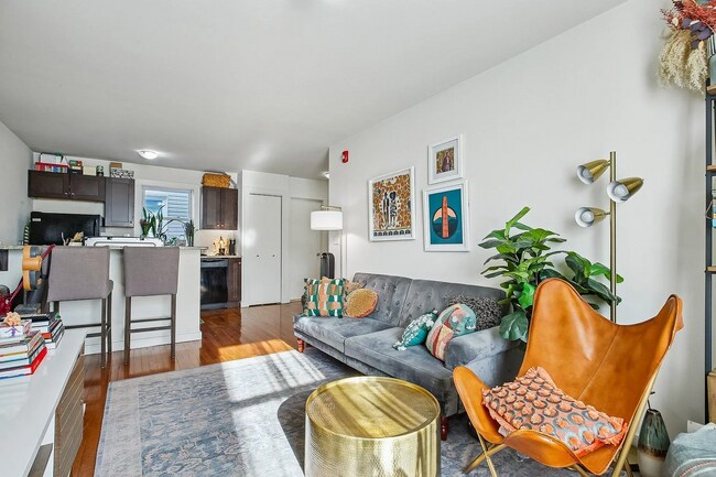 Photo - 324 4th St Unit 3