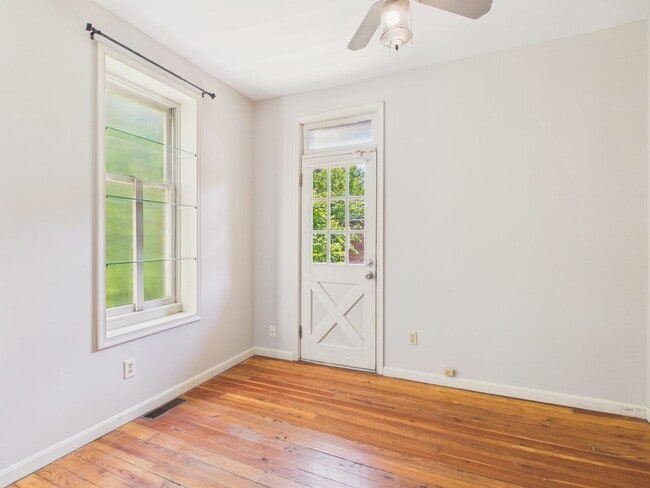 Photo - 4 Bedroom on Green Street