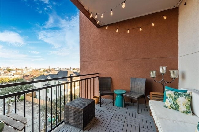 Photo - 1010 Rosine St Unit 43