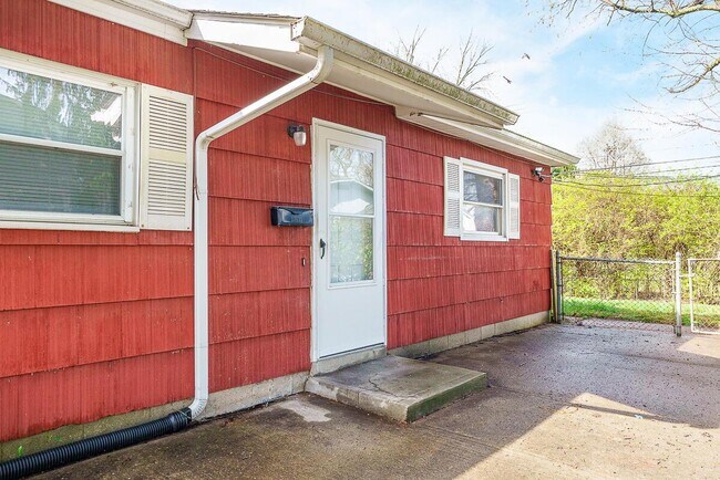 Photo - 1775 Alcoy Dr