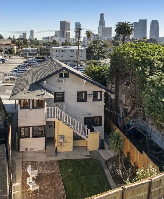 Photo - 211 1/2 S Burlington Ave