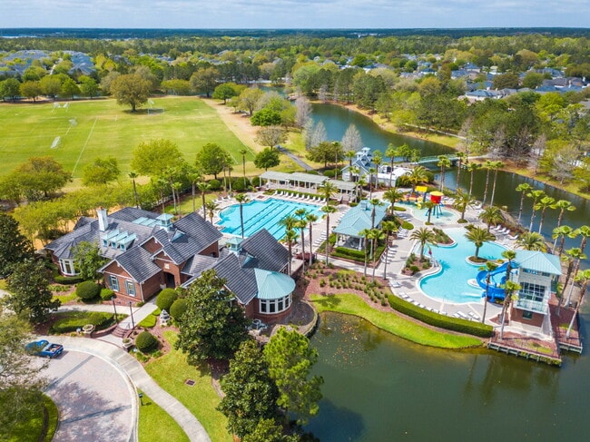 Photo - Oakleaf Plantation 3-Bedroom Townhouse in Towering Oaks – Spacious 1450 Sq Ft Living with 2 Full ...