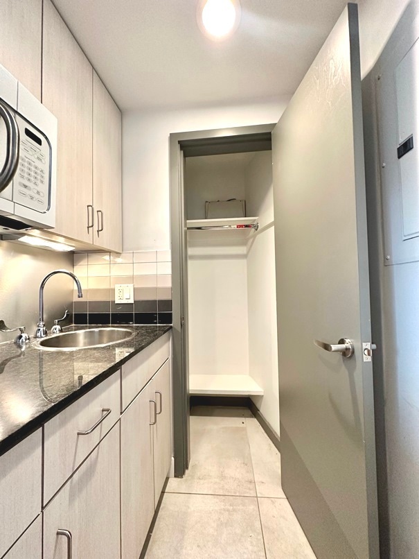 Photo - 144 Bowdoin St Unidad 51