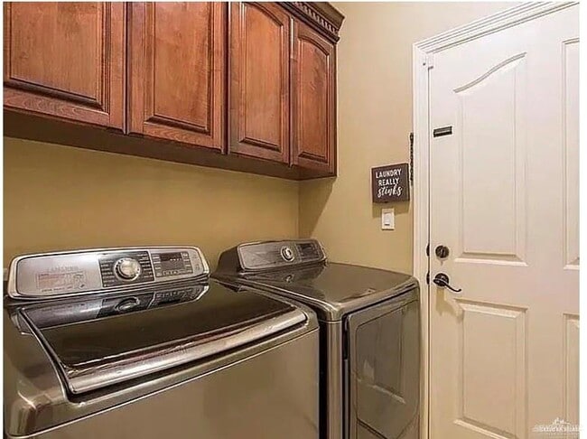 Photo - 6 Fairmont Ave