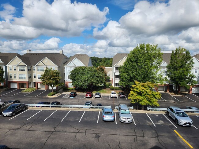 Midlothian-2 bed 2 bath Condo--Bristol Vil... - Midlothian-2 bed 2 bath Condo--Bristol Vil...