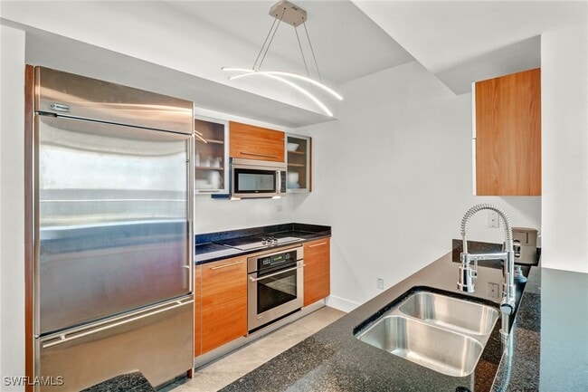 Photo - 3000 Oasis Grand Blvd Unit 606