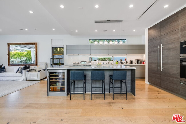 Photo - 5101 Rubio Ave