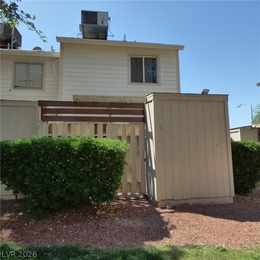 Photo - 4770 S Topaz St