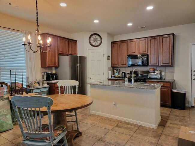 Photo - 11400 W Parmer Ln Unidad 89