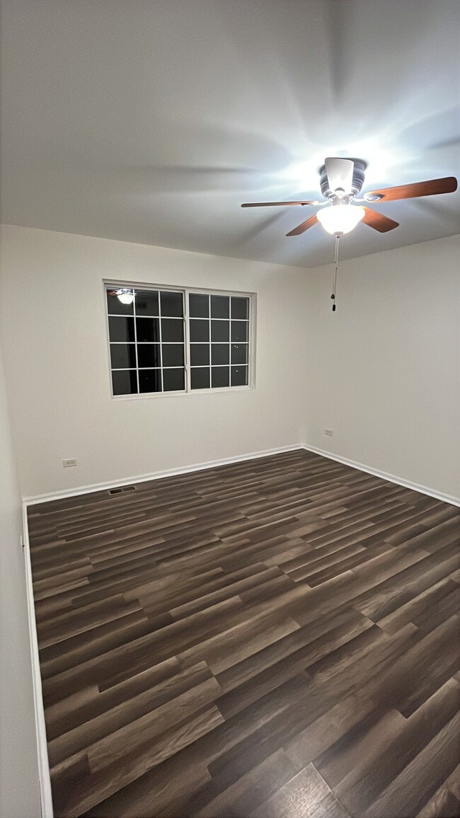 Photo - 1096 Clover Dr