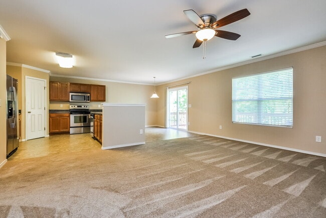 Photo - 3121 Varcroft Rd