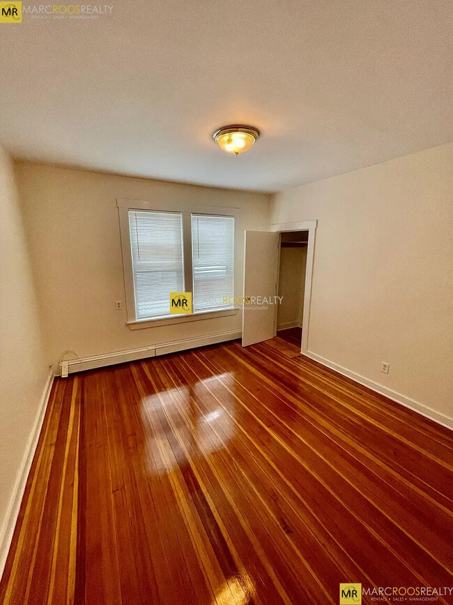Photo - 173 Pleasant St Unit 3