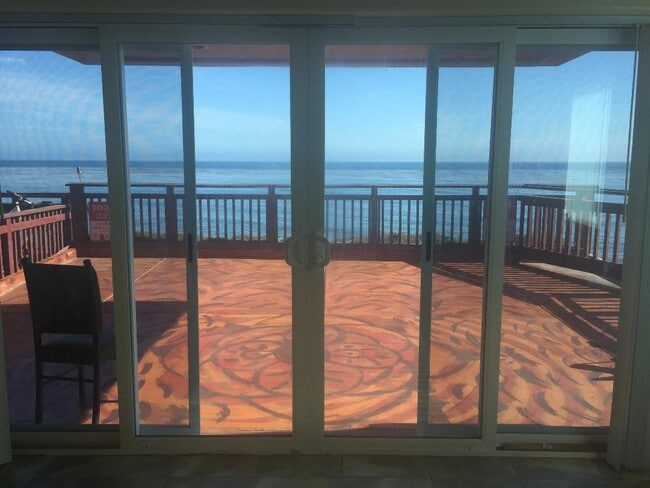 Building Photo - 6703 Del Playa Dr A-1 Rental