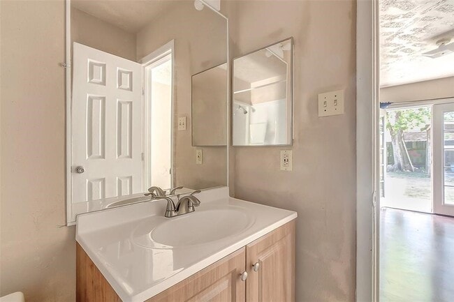 Building Photo - 3627 Wirksworth Dr