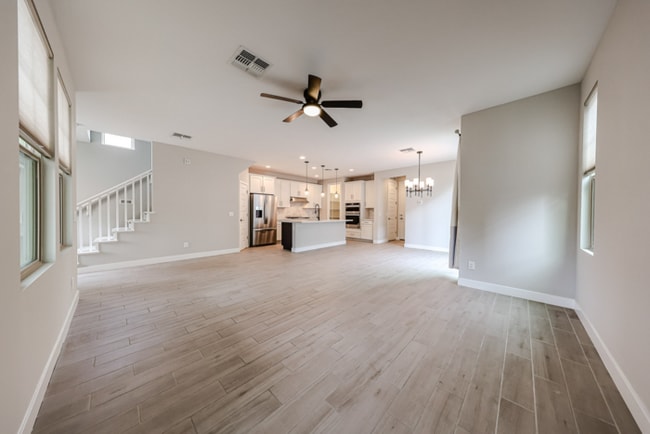 Photo - Move In Ready!stunning 3 bedroom, 2.5 bathroom home located in Phoenix!