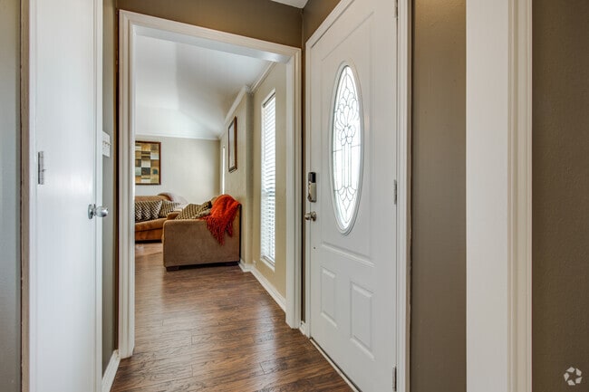 Building Photo - 2015 Stradivarius Ln Rental