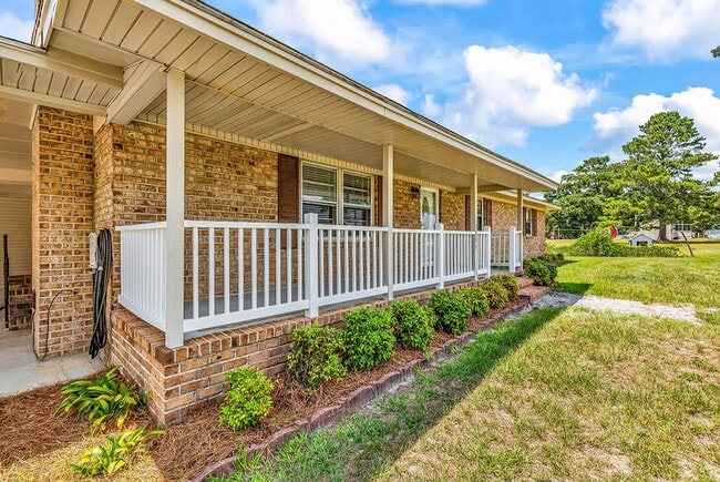 Photo - Charming Completely Remodeled Home in Aynor