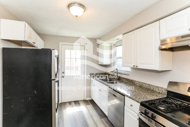 Photo - 3797 Walls St