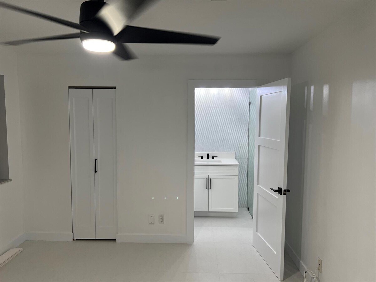 Photo - 1088 NW 106th Ter Unidad 206