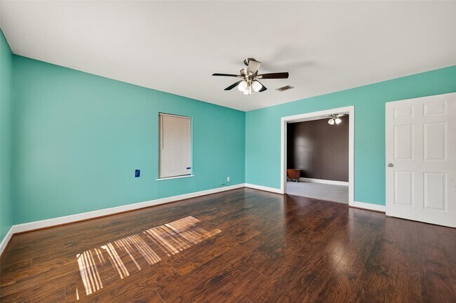 Photo - 7111 Myrtle St