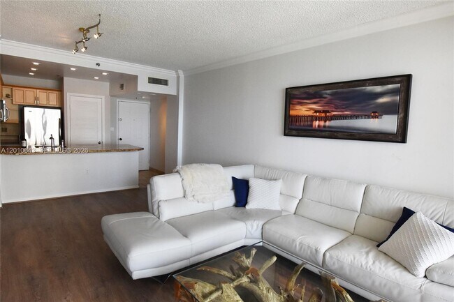 Photo - 540 Brickell Key Dr Unit PH1812