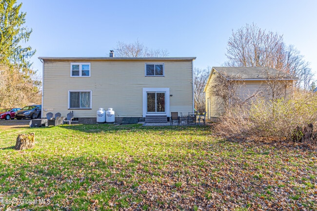 Photo - 650 Malta Ave