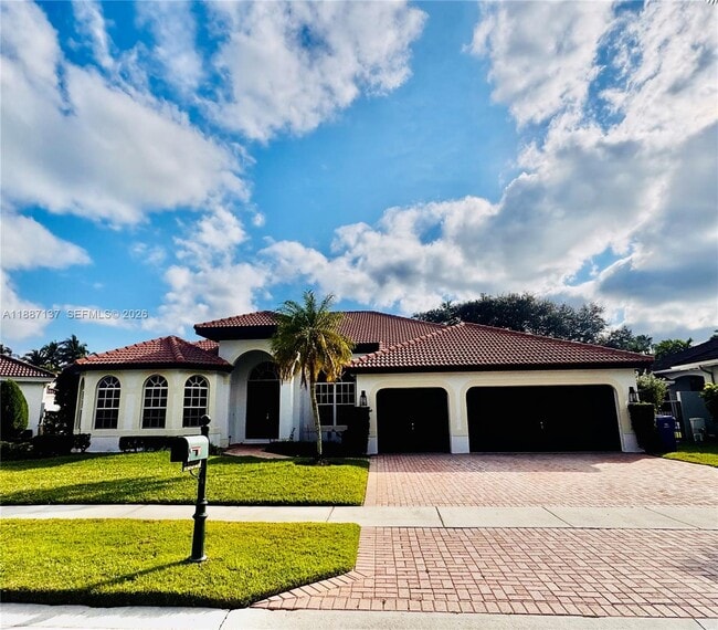 Photo - 18520 SW 39th Ct