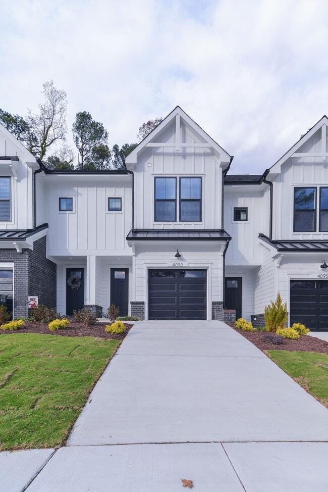 Photo - 4093 Elk Crk Ln