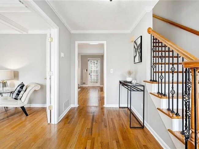 Photo - 231 Hambridge Ct