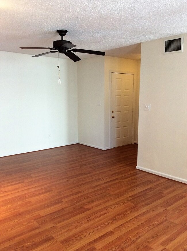 Photo - Two-Bedroom Condo in the Beach Borough!