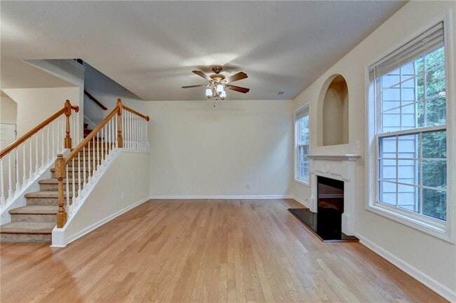 Photo - 1641 Tailmore Ln NW