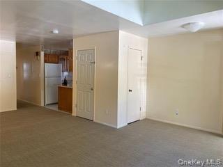 Photo - 231-24 Lansing Ave