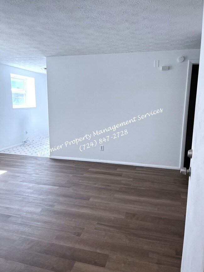 Photo - 453 McCleery St Unit 1