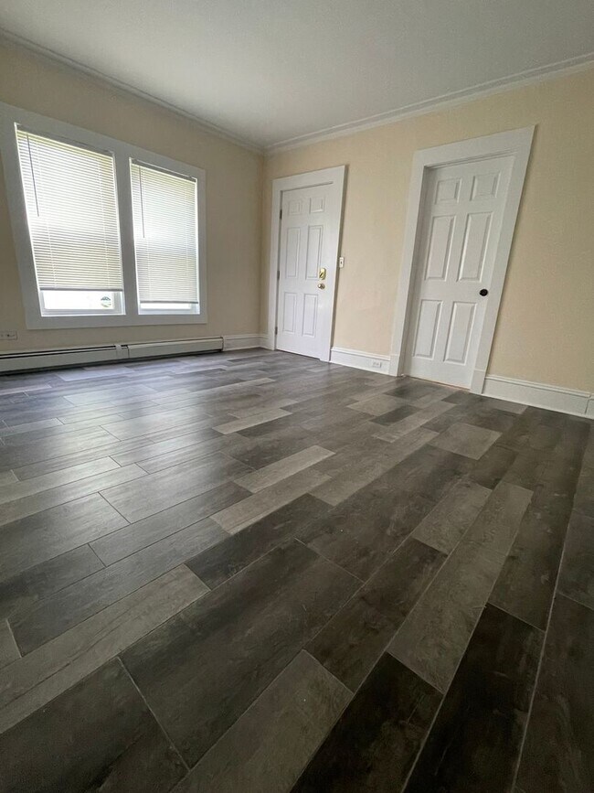 88-94 Lafountain St