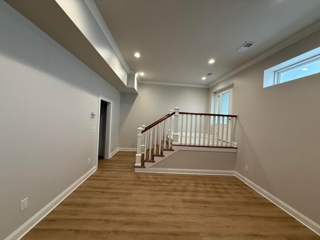 Photo - 240 Central St NW