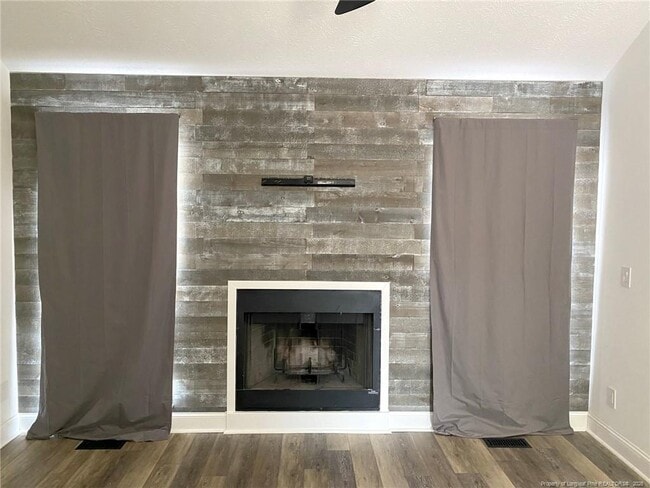 Photo - 5715 Walkabout Rd